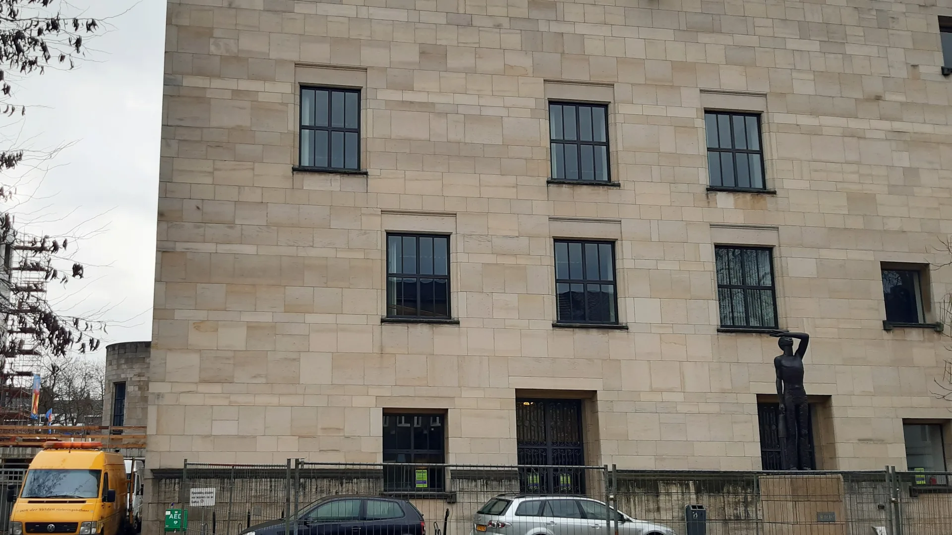 <p>Onderzoek bouwkundige staat raadhuis Heerlen.</p>